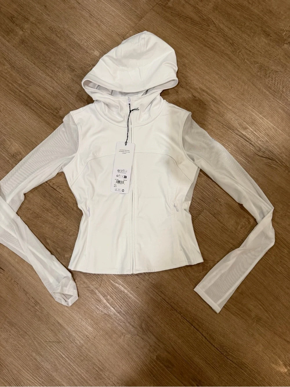 ALO SOFTSCULT SUPERSET FULL ZIP JACKET- WHITE - Picture 4 of 7